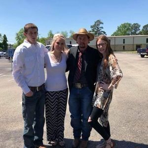 Meet your Posher, Dan